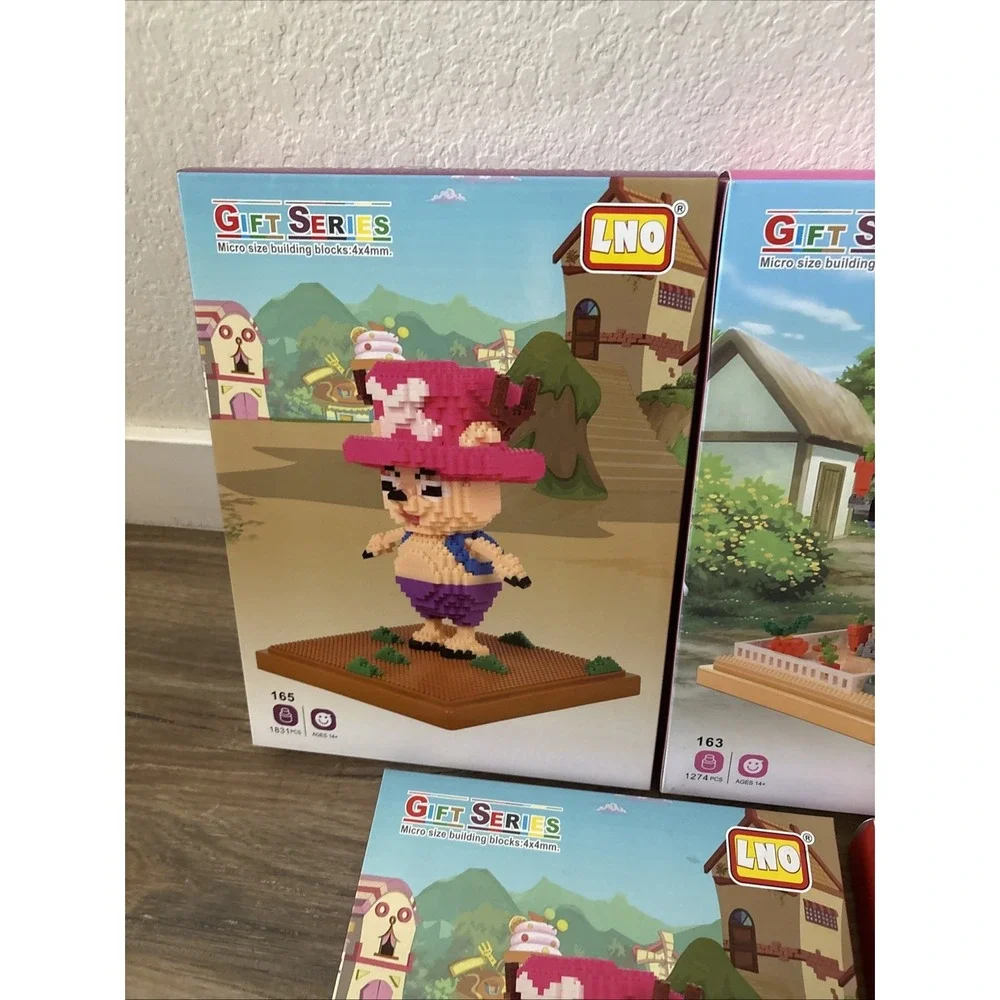 New LNO Gift Series Lot 5 Cartoon Pets Micro Building Blocks Zootopia One Piece
